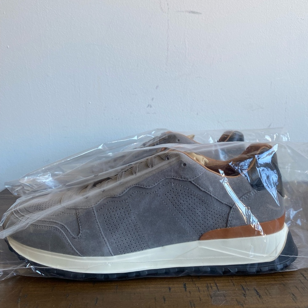 Men's Gray Suede Sneakers